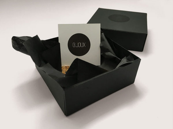 Crown Pin